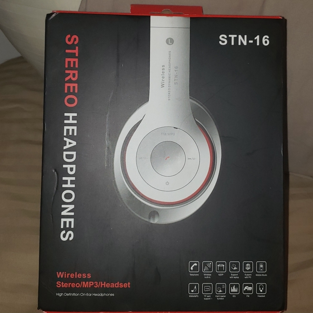 Bluetooth headphone - Picture 2 of 3